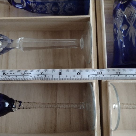 LAST set of 4 Vintage Bohemian Czech Stunning CHAMPAGNE flutes. Blue/Clear - Picture 12 of 14